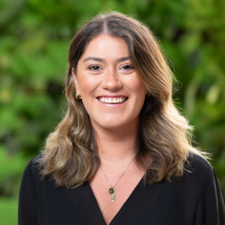 Daisy Macleod - Senior Associate