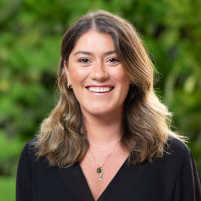 Daisy Macleod - Senior Associate